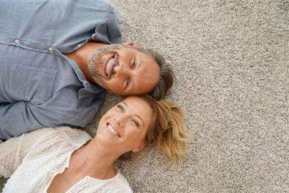 8 astuces scientifiques pour TROUVER LE BONHEUR